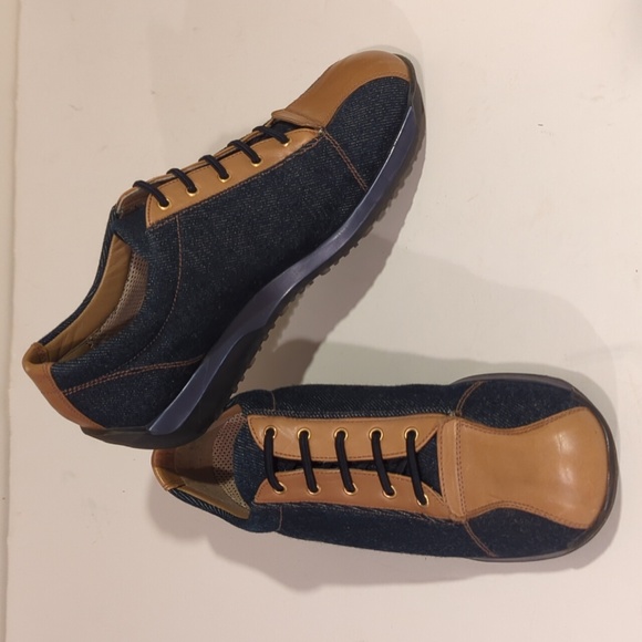 Stuart Weitzman Denim Leather Slip-on Oxford Sneaker Size 8.5 - Picture 2 of 10